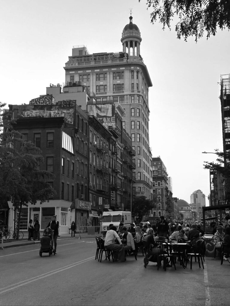 Brooklyn neighborhood with Brownstone apartments