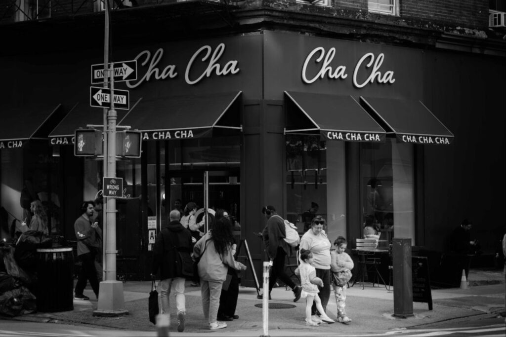 Cafe lifestyle in Brooklyn
